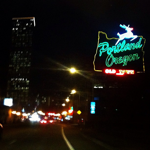 Amazing shot of the PDX sign taken last night with @lacylike and @jessicaswift   GOOD TIMES!